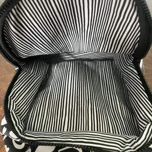 Brighton | Bags | Brighton Black And White Heart Pattern Bag  display picture 3